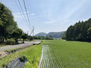 水が潤す谷戸の田んぼとその後に広がる内湾（海士町）.jpeg